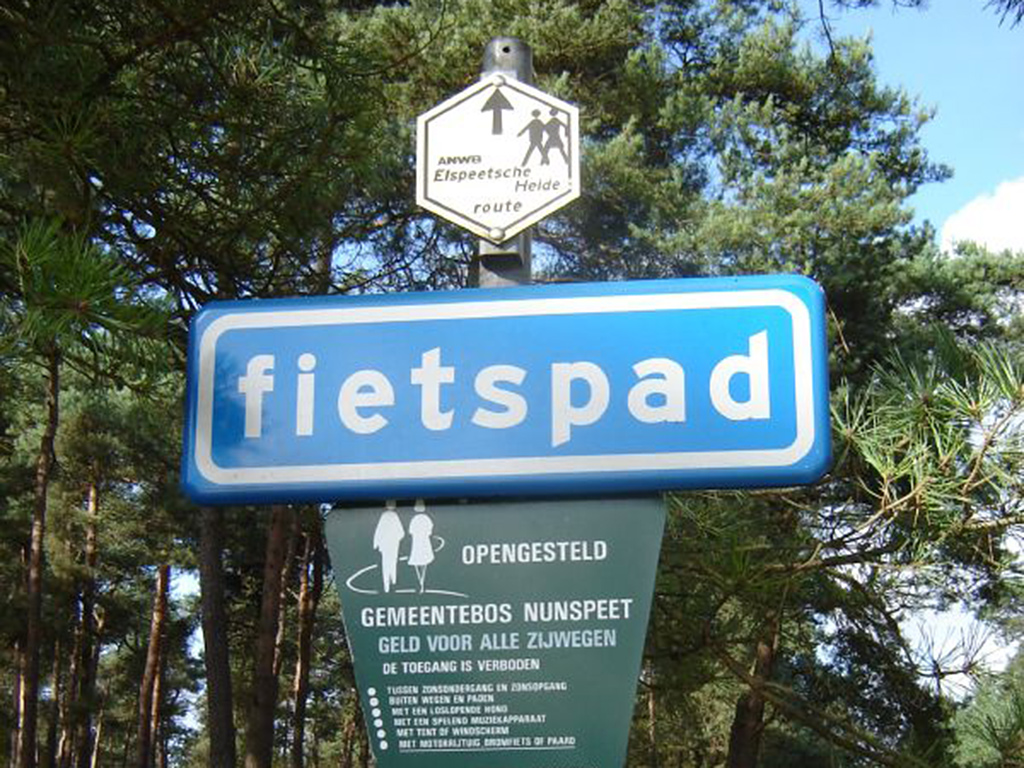 Onverplicht fietspad