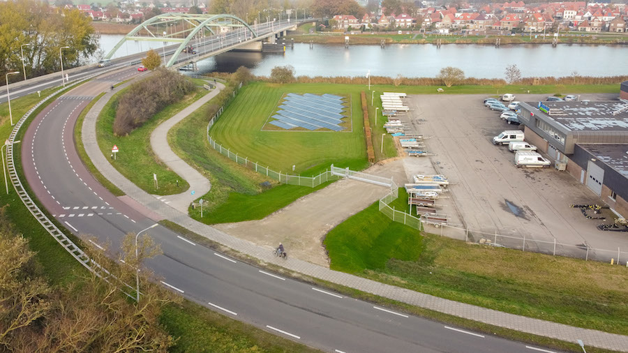 rare uitrit Hasselt