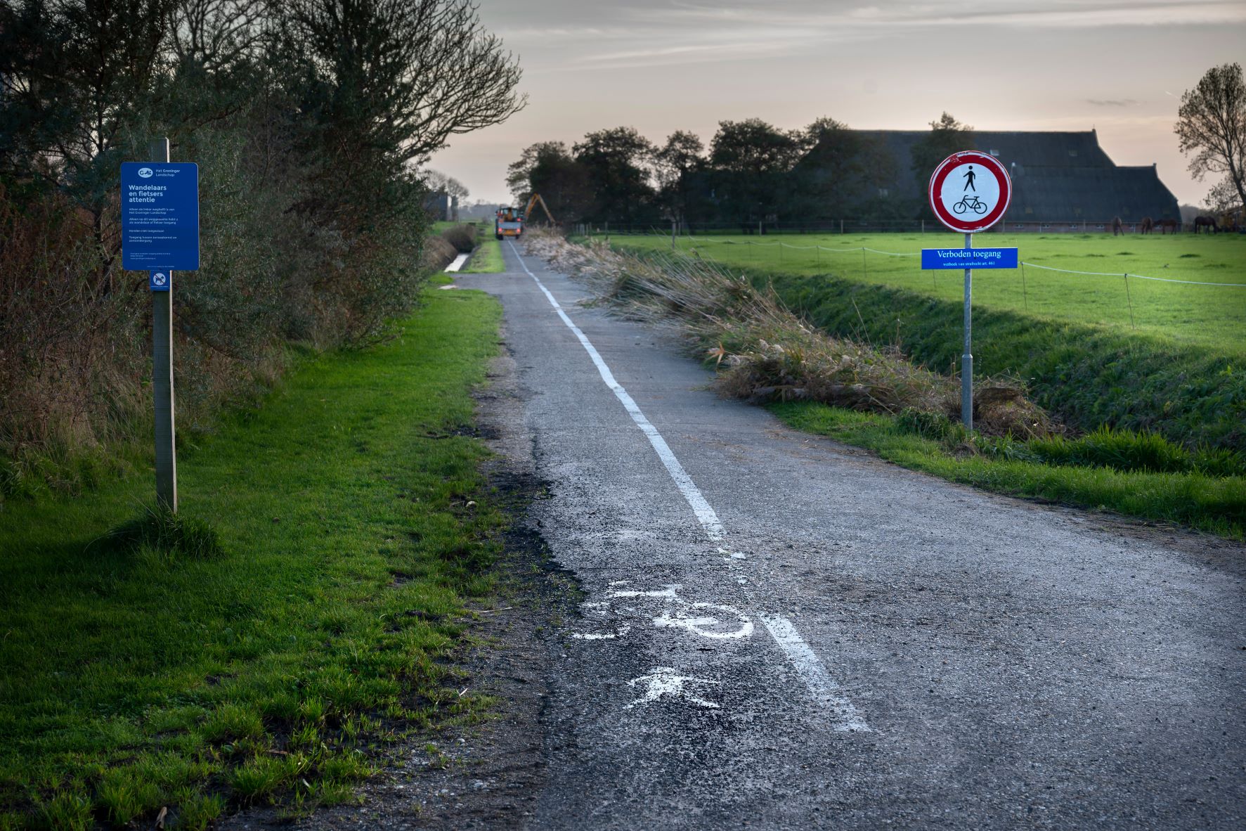 Warffum weggetje dichtbij