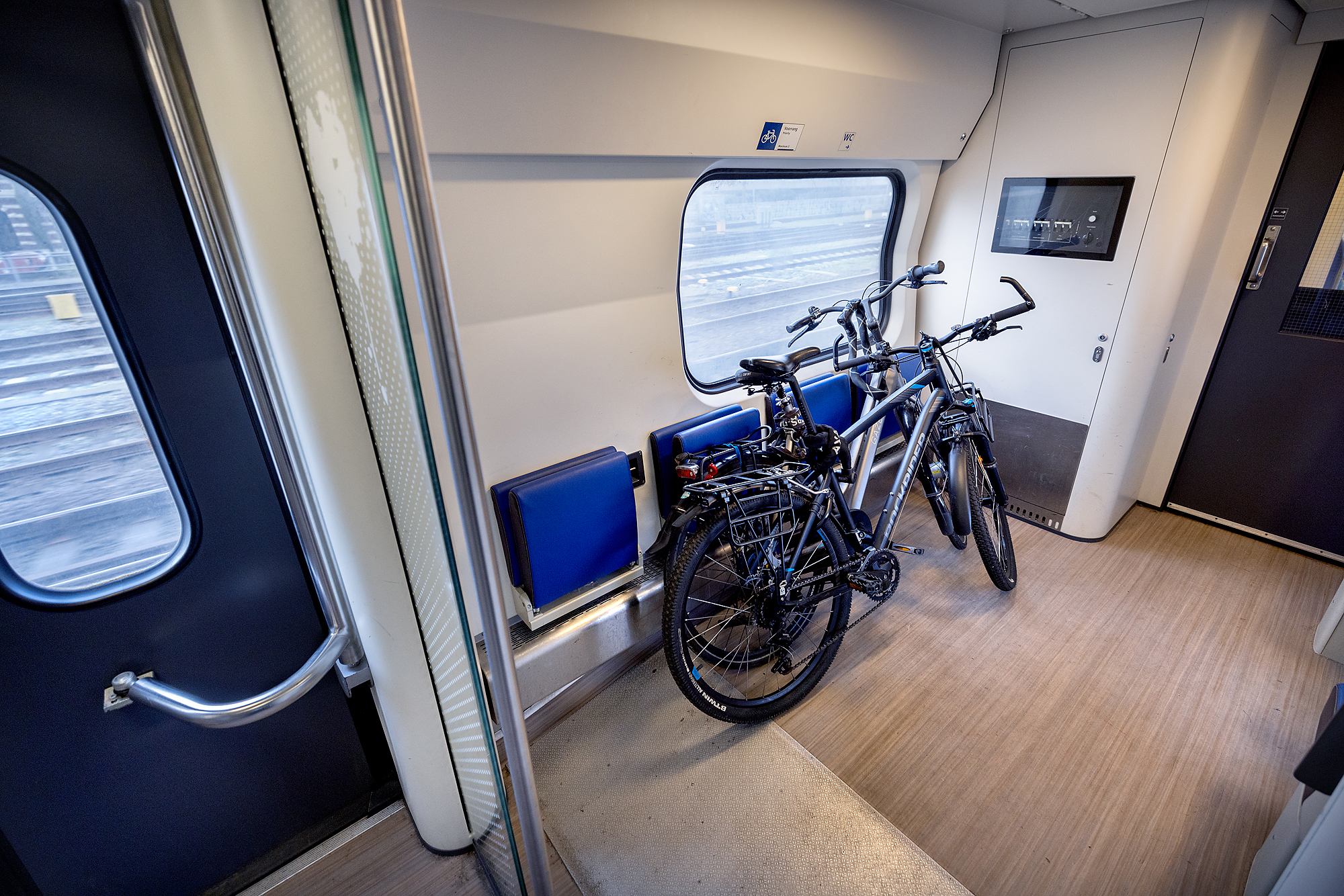 Fietsen in de trein. Foto: DigiDaan.