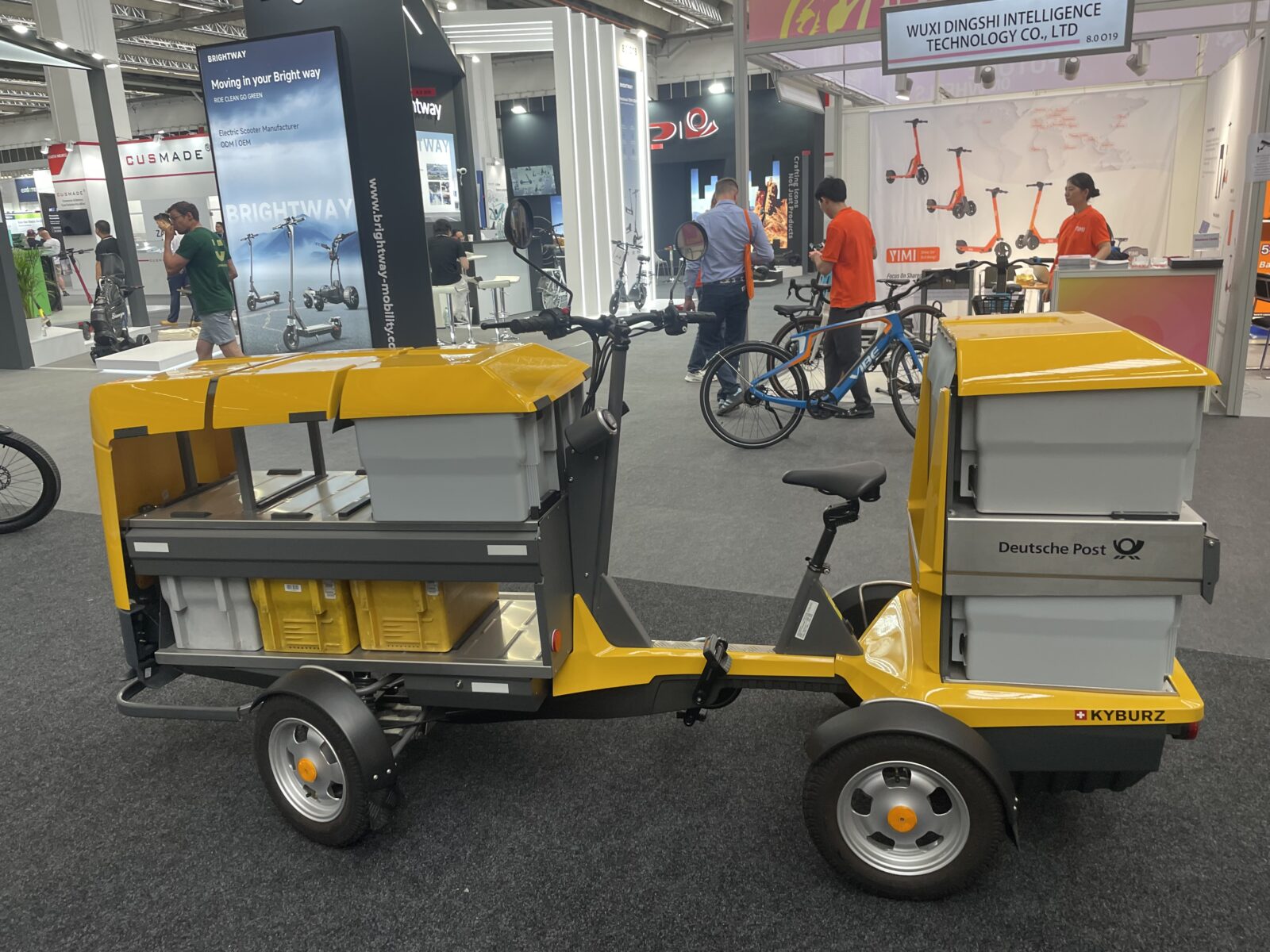 Kyburz postbakfiets