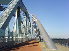 Snelbinder over de Waal