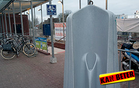 Foto pisbak voor stalling Maagjesbolwerk