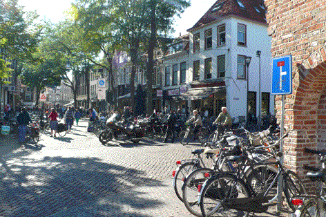 Foto: fietsparkeren kop Diezerpromenade