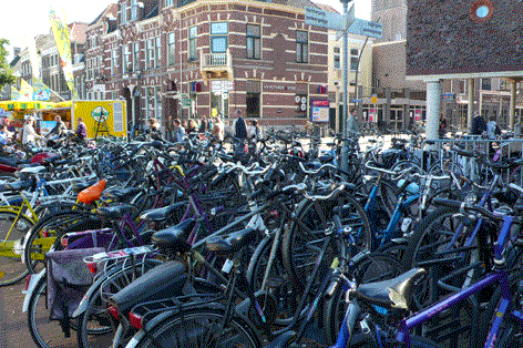 Foto: deel fietsenstalling Maagjesbolwerk
