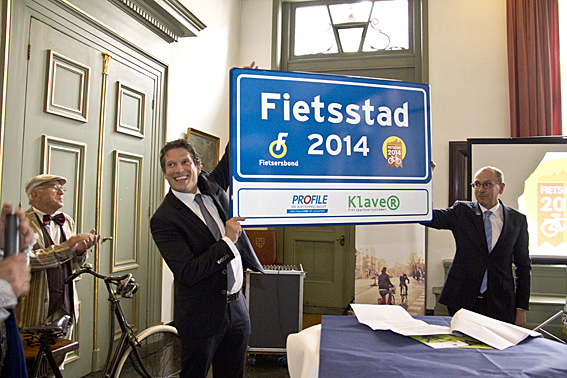 Foto (Harry Gijsman: presentatie prijs
