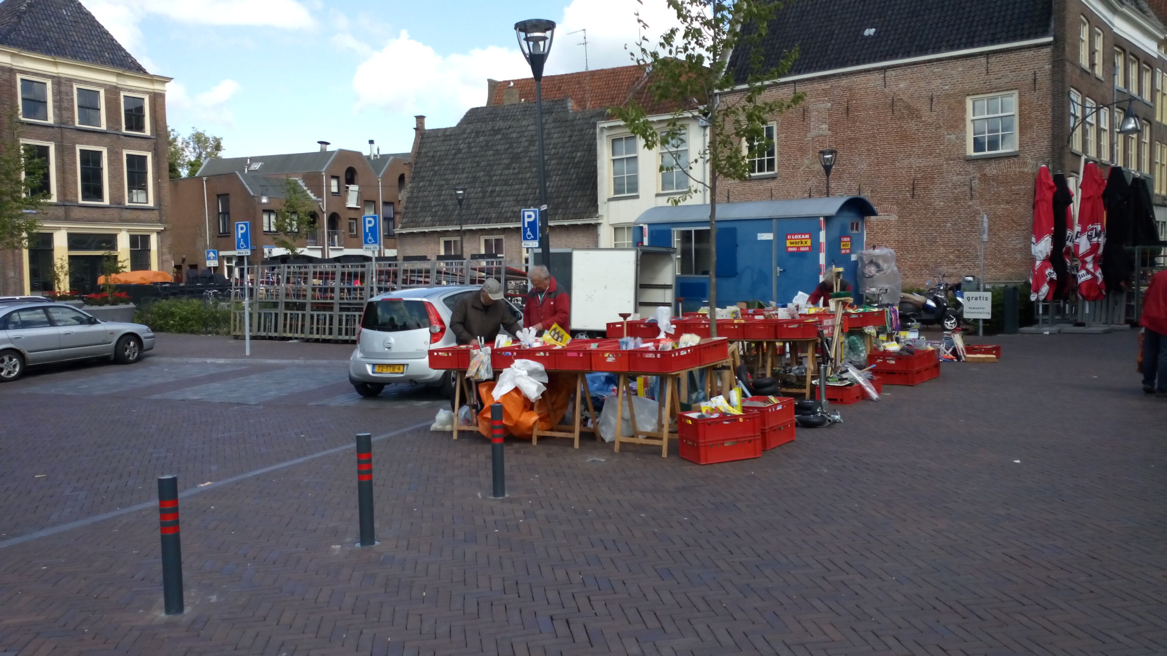 Foto: verstopte fietsenstalling Rodetorenplein
