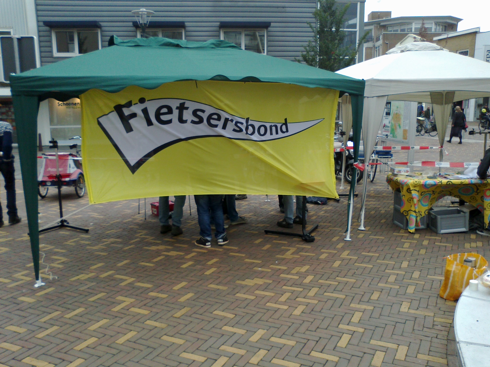 bij de Fietsersbond Fietsverlichtingsactie 2012
