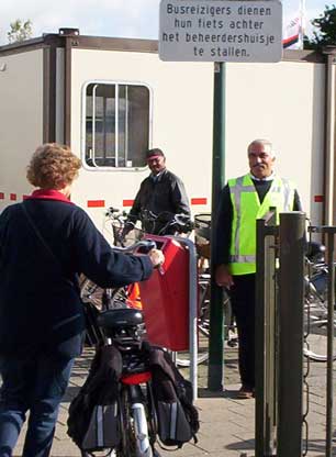 Gratis bewaakt stallen centrum
